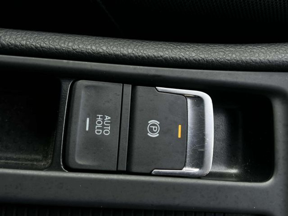 2019 Volkswagen Golf 2.0 TDI Automatic €23,995