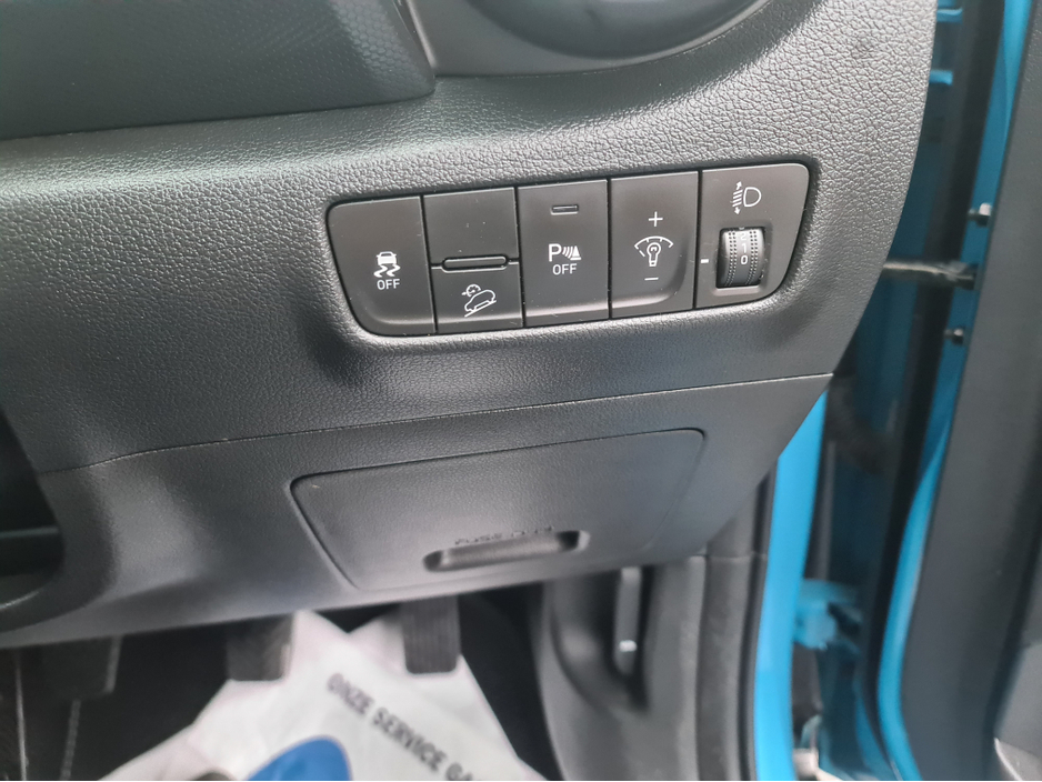 2021 Hyundai Kona KAUAI EXECUTIVE MILD HYBRID 5DR DIESEL 5 €14,999