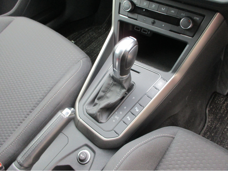 2019 Volkswagen Polo - image 15