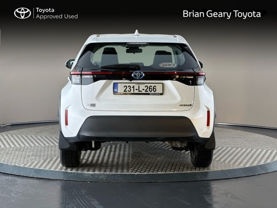 2023 Toyota Yaris Cross HYBRID LUNA €27,950