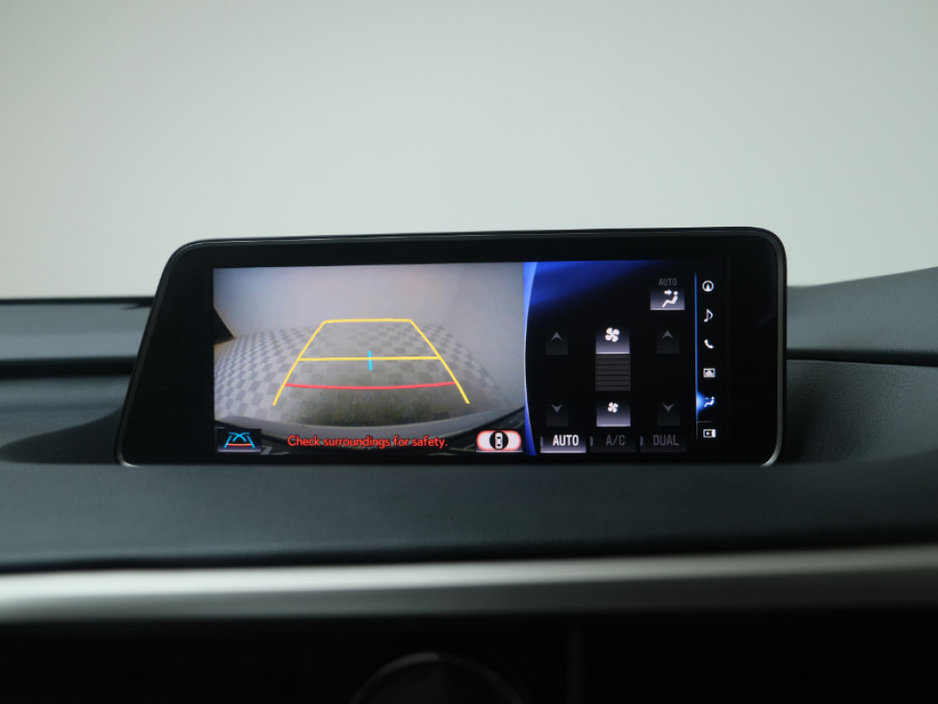 2017 Lexus RX 450 h  €37,990