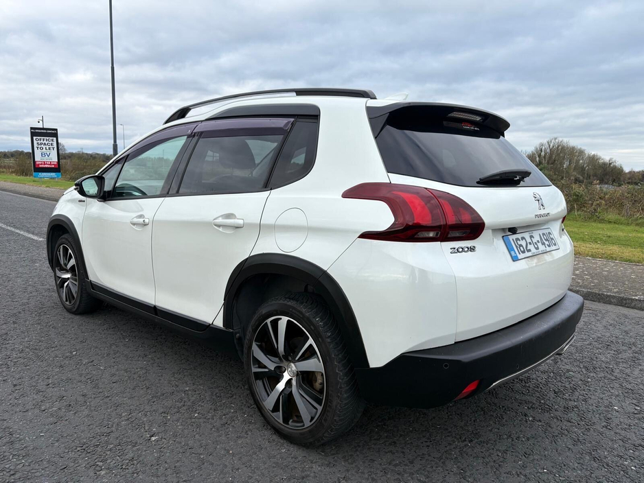 2016 Peugeot 2008 - image 3