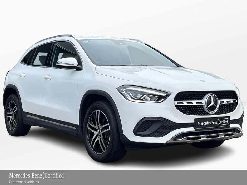 2022 Mercedes-Benz GLA Class - image 2