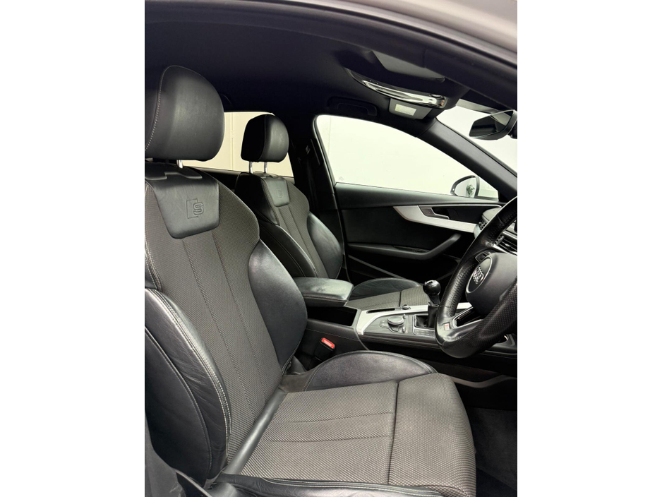 2017 Audi A4 2.0TDI 150HP S Line €16,950