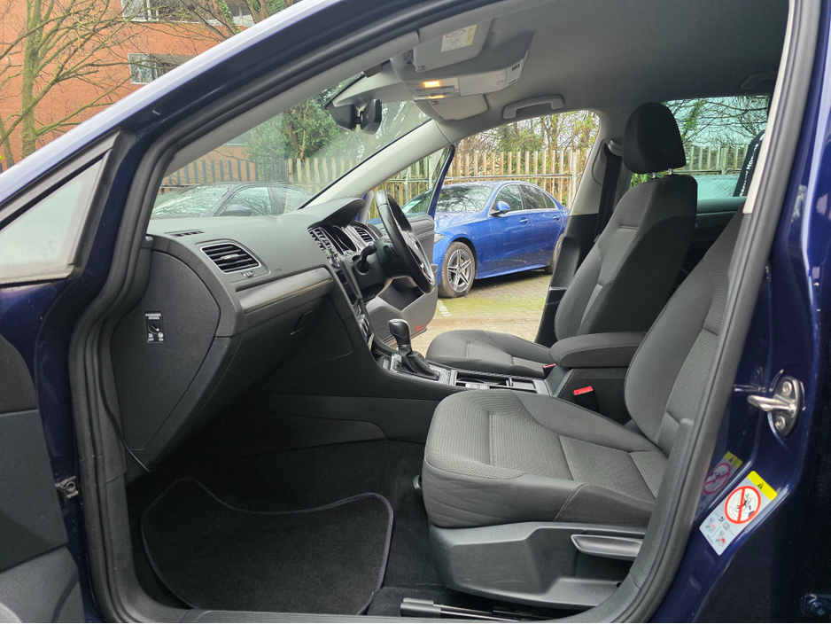 2017 Volkswagen Golf 1.2 DSG AUTO. ONLY 49000 MILES. FINANCE ARRANGED. SIMI. AA APPROVED. €17,950