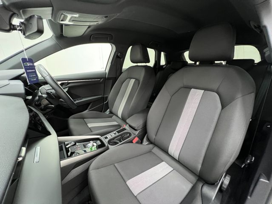 2022 Audi A3 - image 4