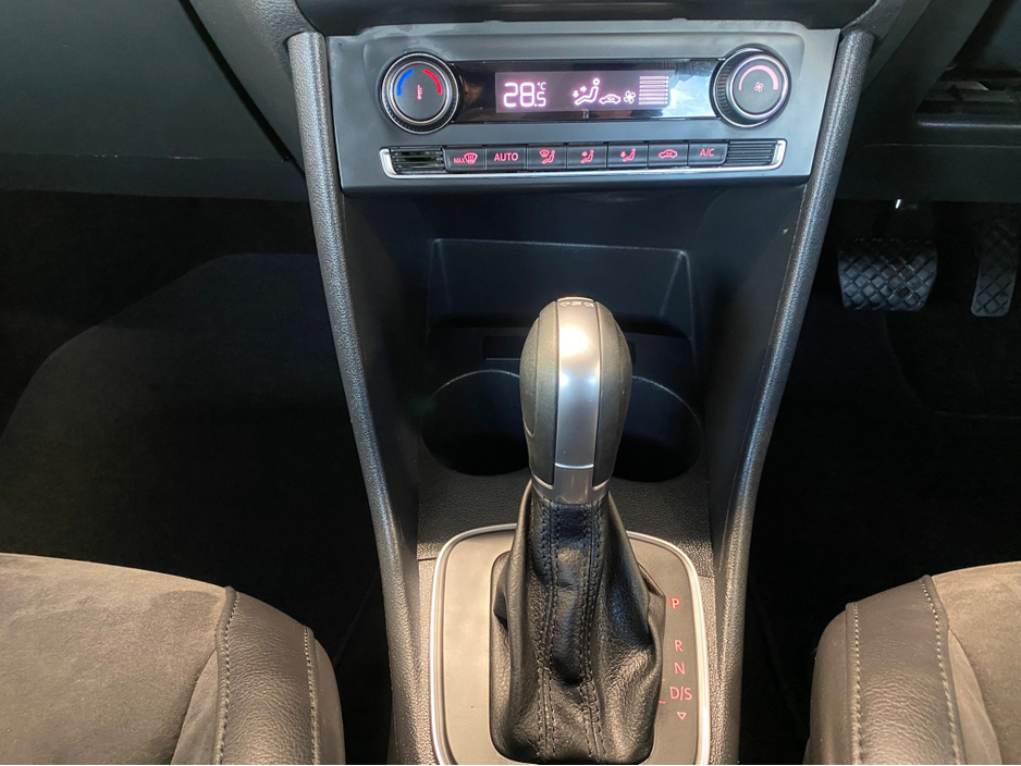 2017 Volkswagen Polo - image 15