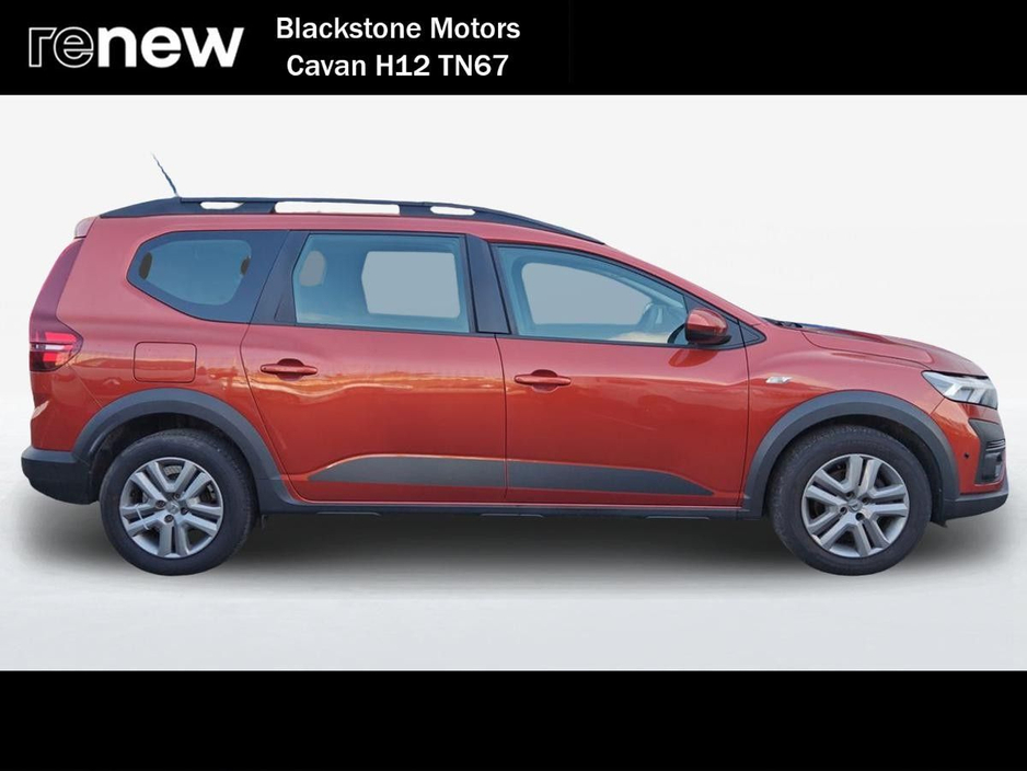 2023 Dacia Jogger - image 6