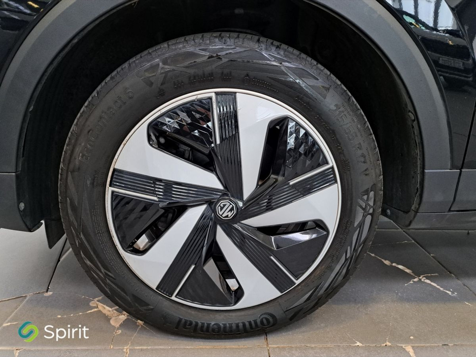 2022 MG ZS - image 9