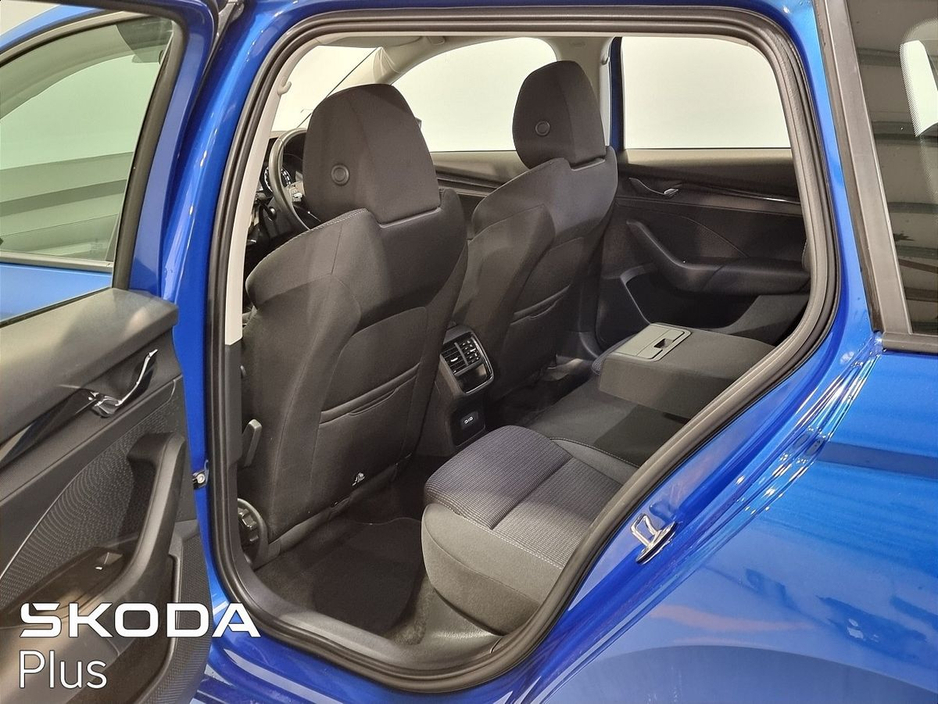 2024 Skoda Octavia - image 26