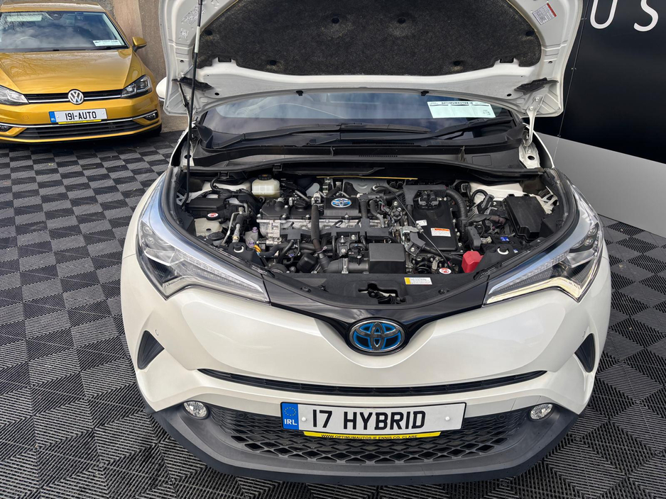 2017 Toyota C-HR - image 7