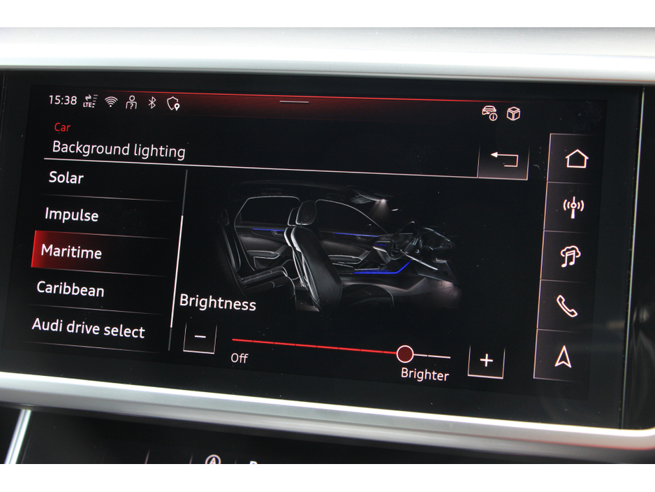 2025 Audi A6 Quattro S Line * Heads up display * B&O sound * 360 cameras €71,950