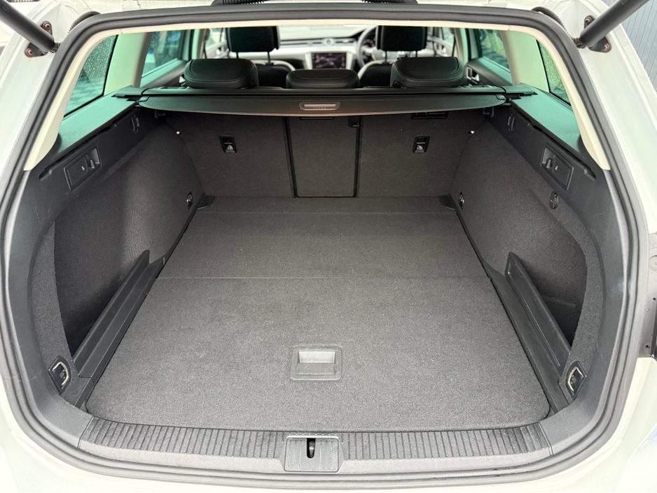 2018 Volkswagen Passat ALLTRACK 4WD - 2.0L DIESEL - AUTO - 12M WARRANTY - CAR: 1629