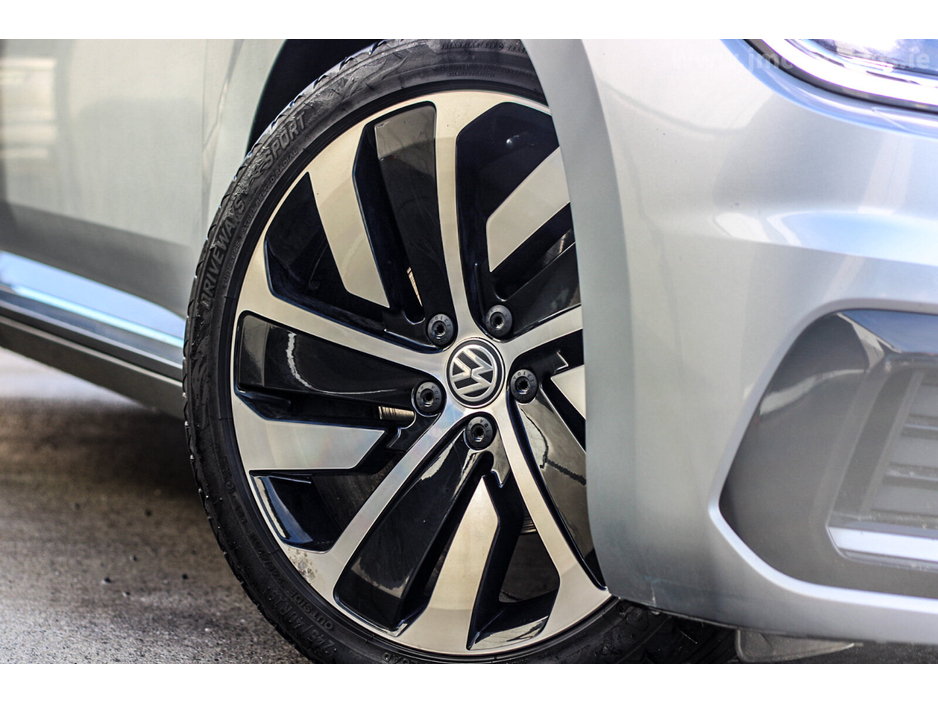 2018 Volkswagen Arteon R-Line 2.0TDI 150HP DSG €26,995