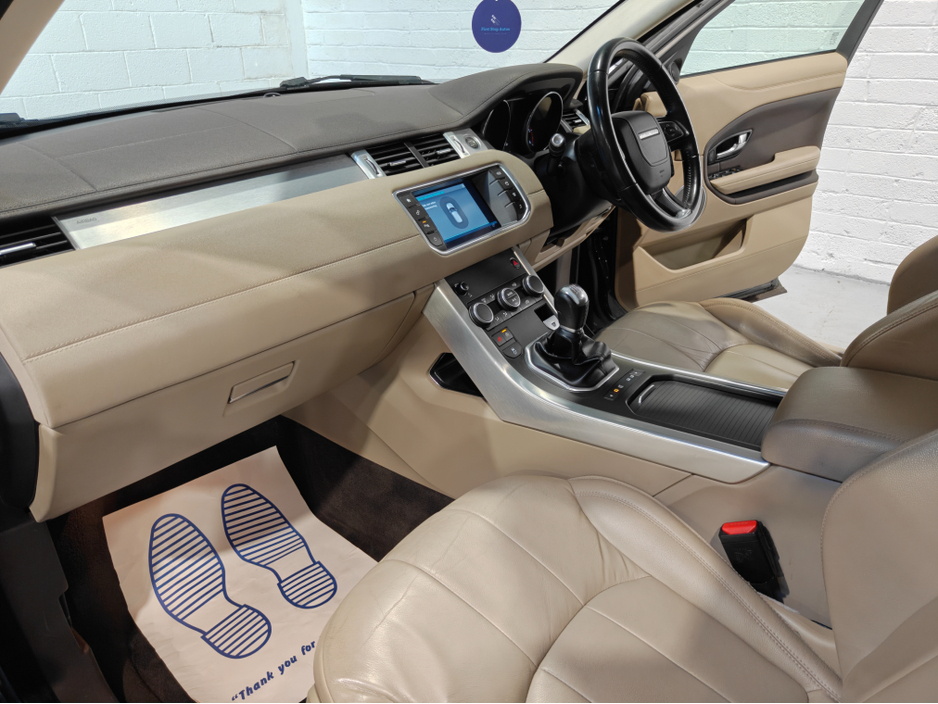 2015 Land Rover Range Rover Evoque - image 19