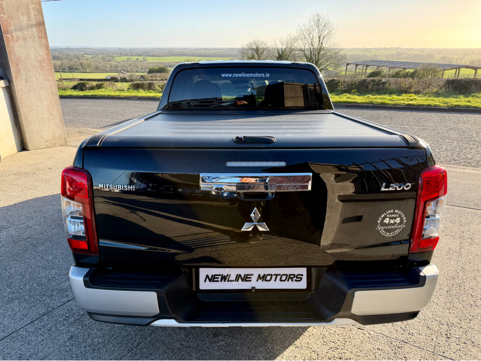 2020 Mitsubishi L200 - image 7