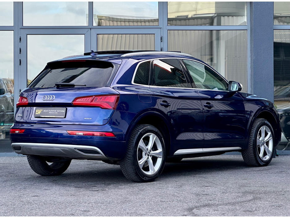 2020 Audi Q5 - image 3