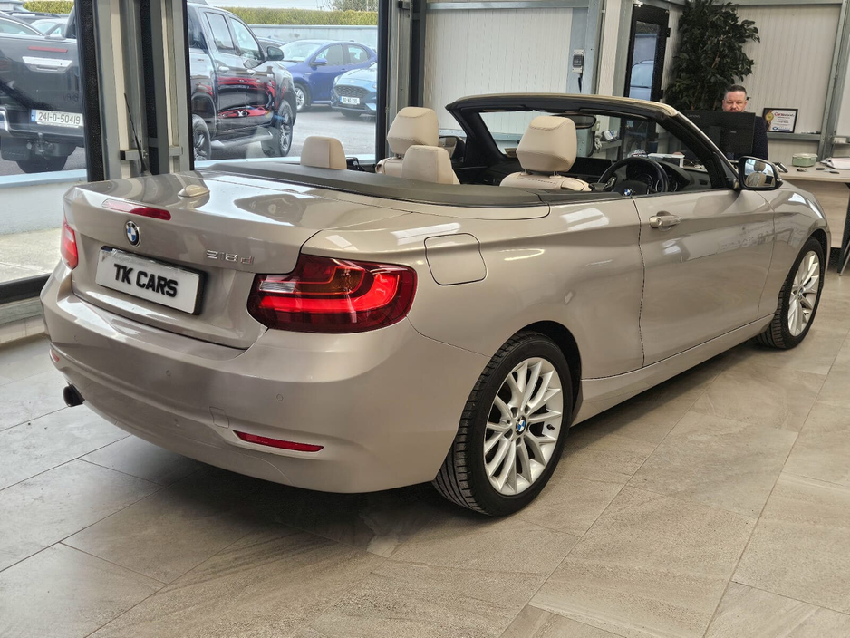 2015 BMW 2 Series - image 4