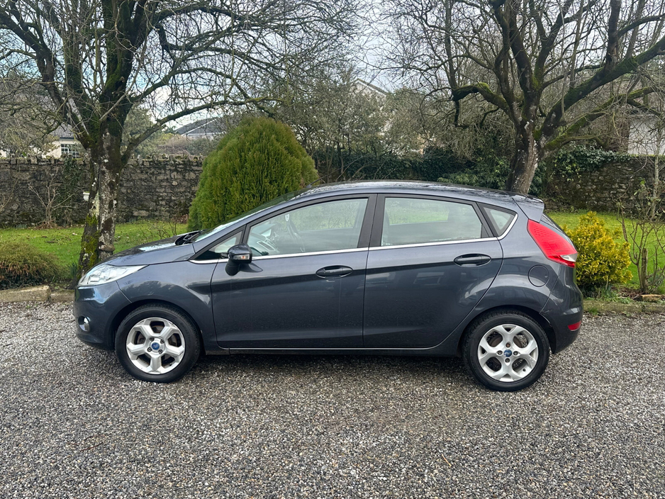 2010 Ford Fiesta 1.25 82 PS Titanium €3,950