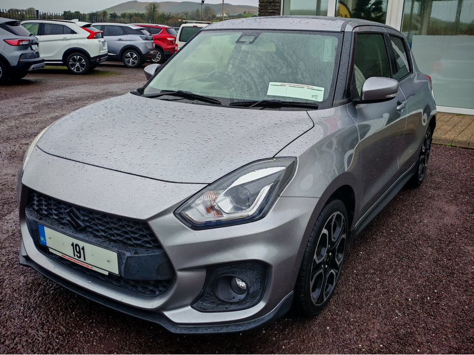 2019 Suzuki Swift - image 5