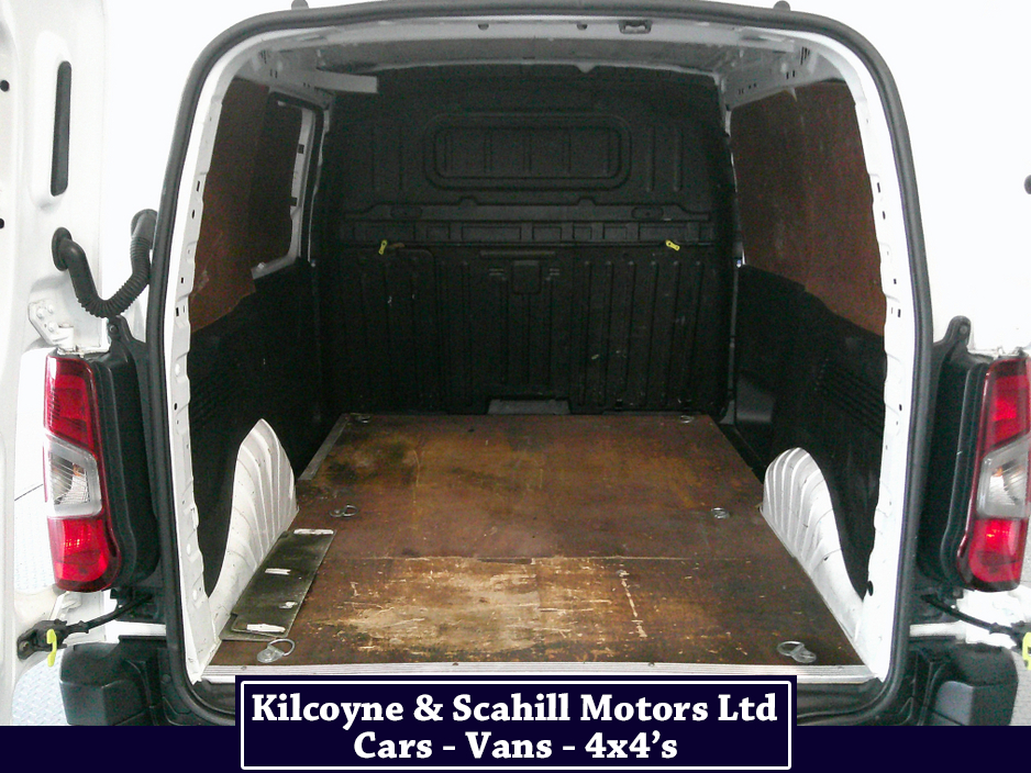 2019 Citroen Berlingo - image 16