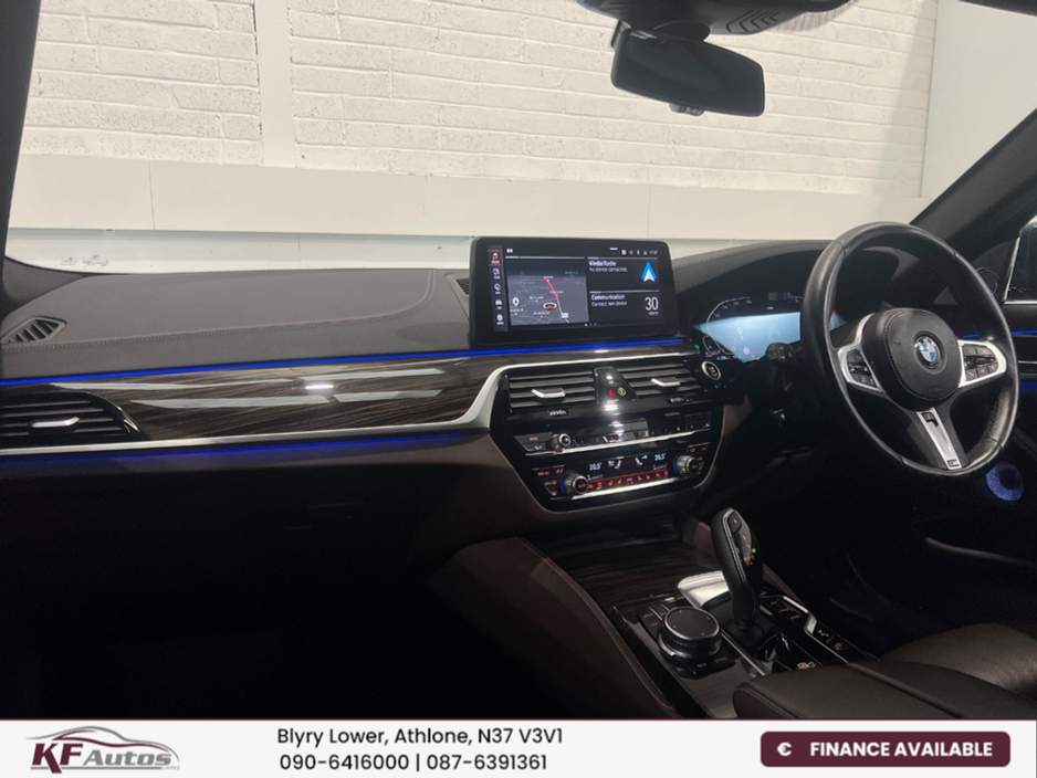 2023 BMW 5 Series - image 17