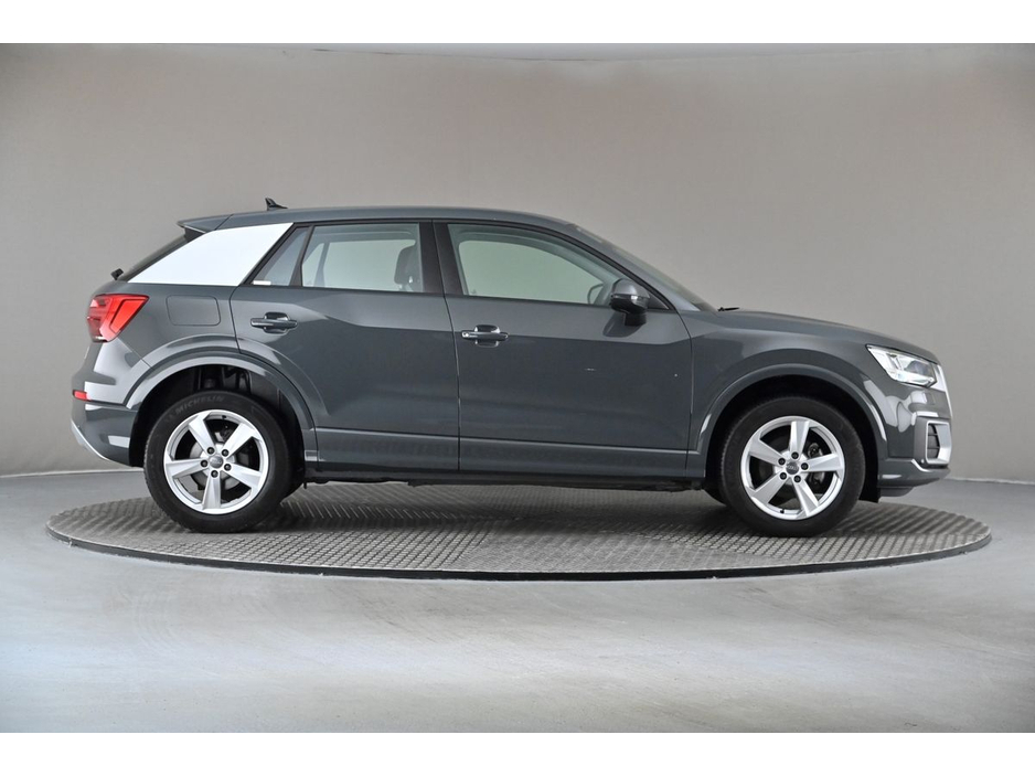 2019 Audi Q2 - image 11