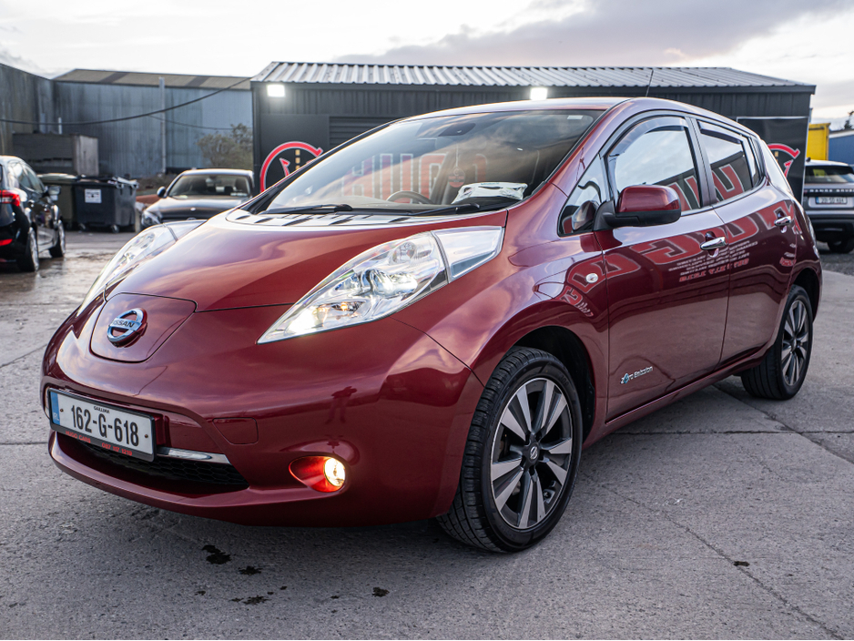 2016 Nissan Leaf - image 17