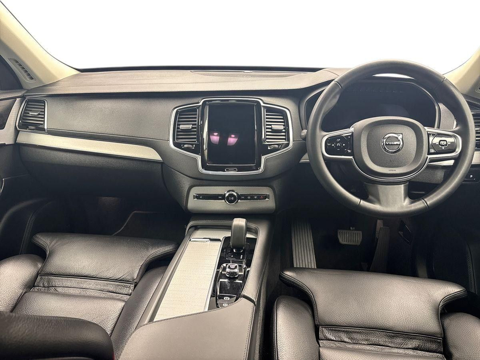 2024 Volvo XC90 - image 9