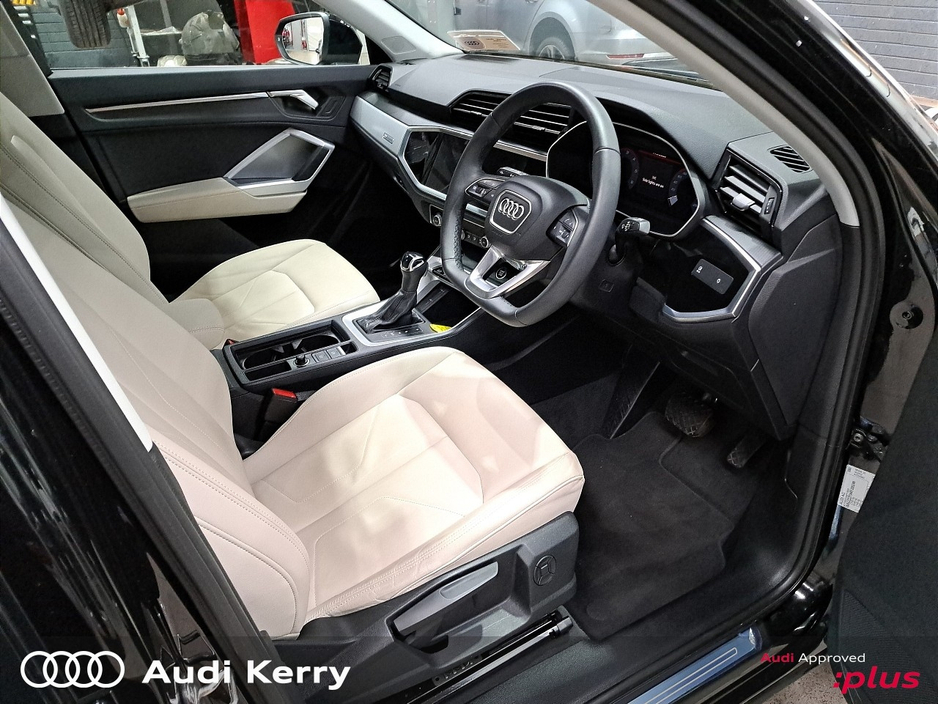 2025 Audi Q3 - image 14