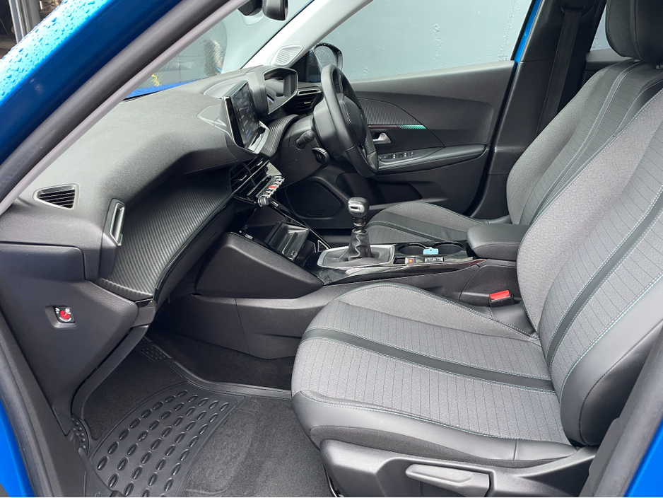 2021 Peugeot 2008 ALLURE 1.2 100 5DR LOW KMS. AS NEW! €17,995