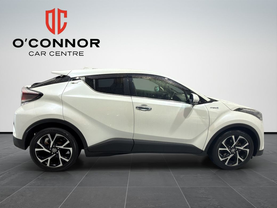 2018 Toyota C-HR - image 2