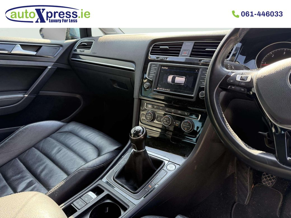 2017 Volkswagen Golf - image 6