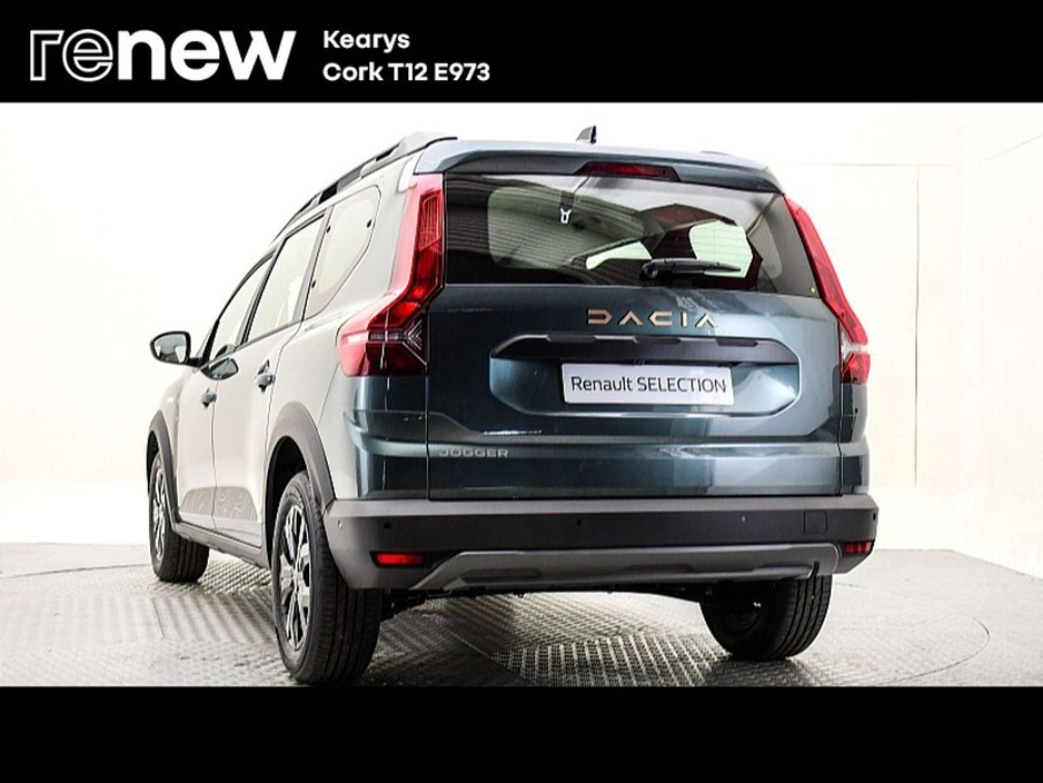 2024 Dacia Jogger - image 3