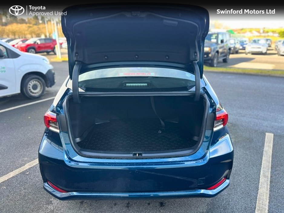 2024 Toyota Corolla - image 10