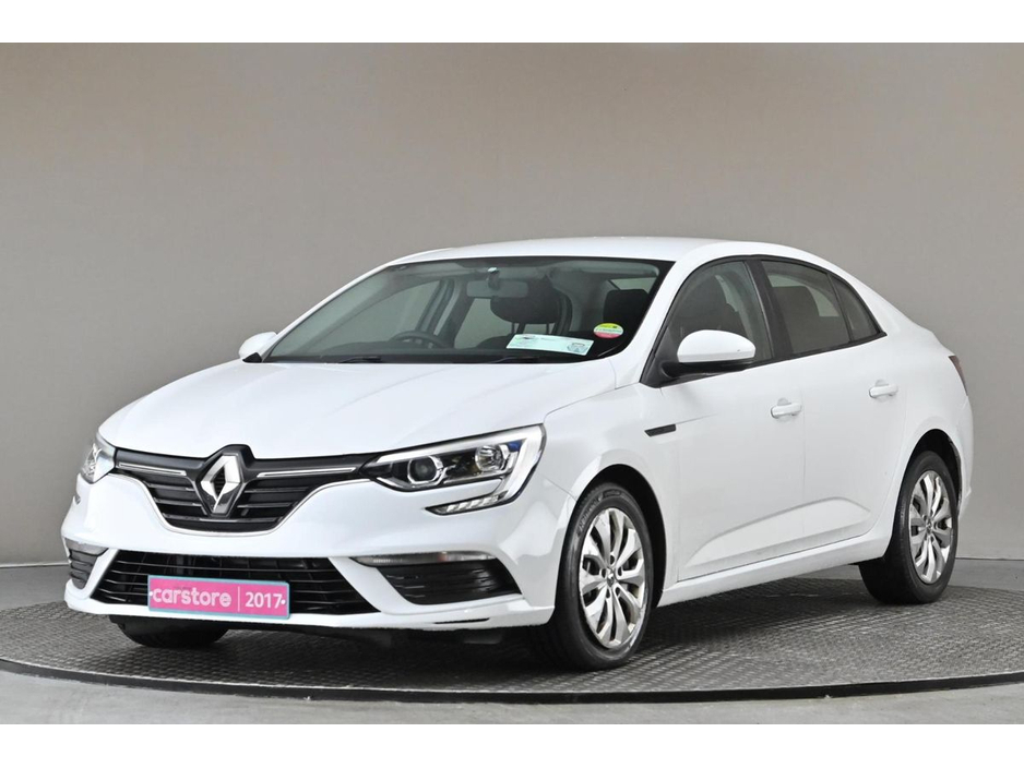 2017 Renault Megane - image 3