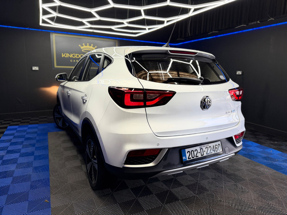 2020 MG ZS  €13,799