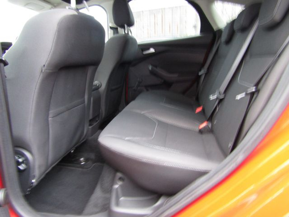 2016 Ford Focus 1.0 Zetec Ecoboost 100PS 5DR €9,950