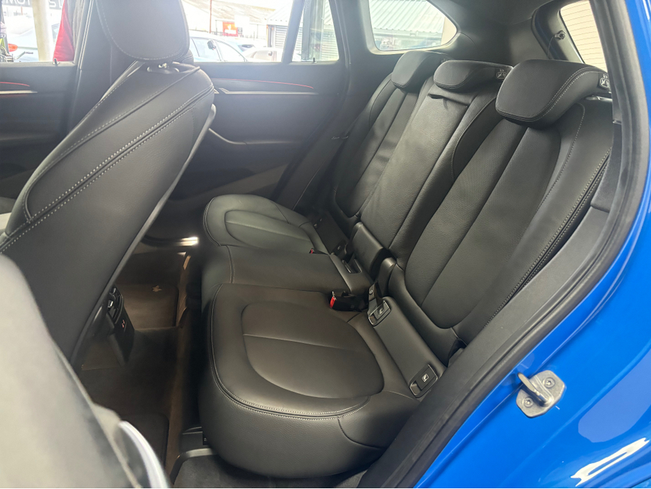 2020 BMW X1 - image 21