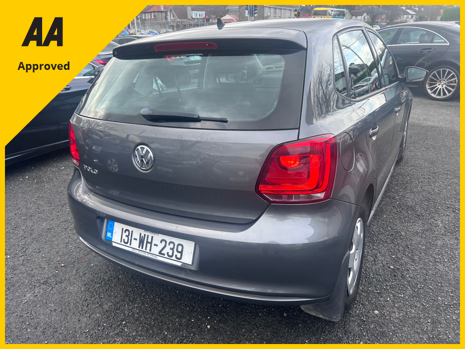 2013 Volkswagen Polo - image 20