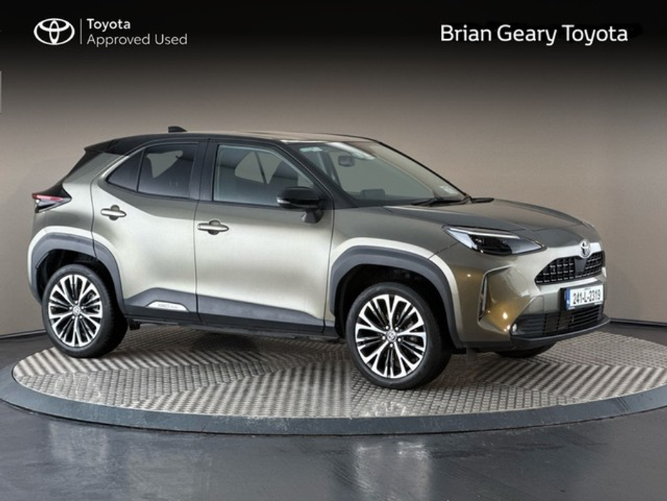 2024 Toyota Yaris Cross Hybrid SOL *Top Spec* €31,950