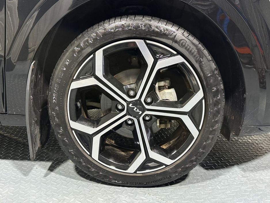 2023 Kia Niro - image 27