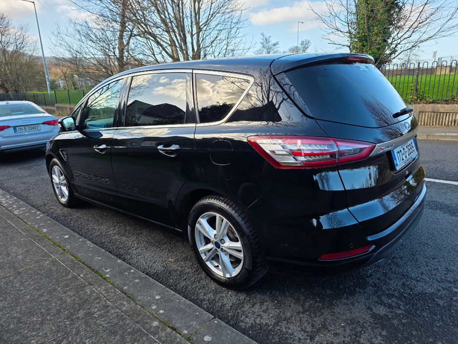 2017 Ford S-Max - image 5