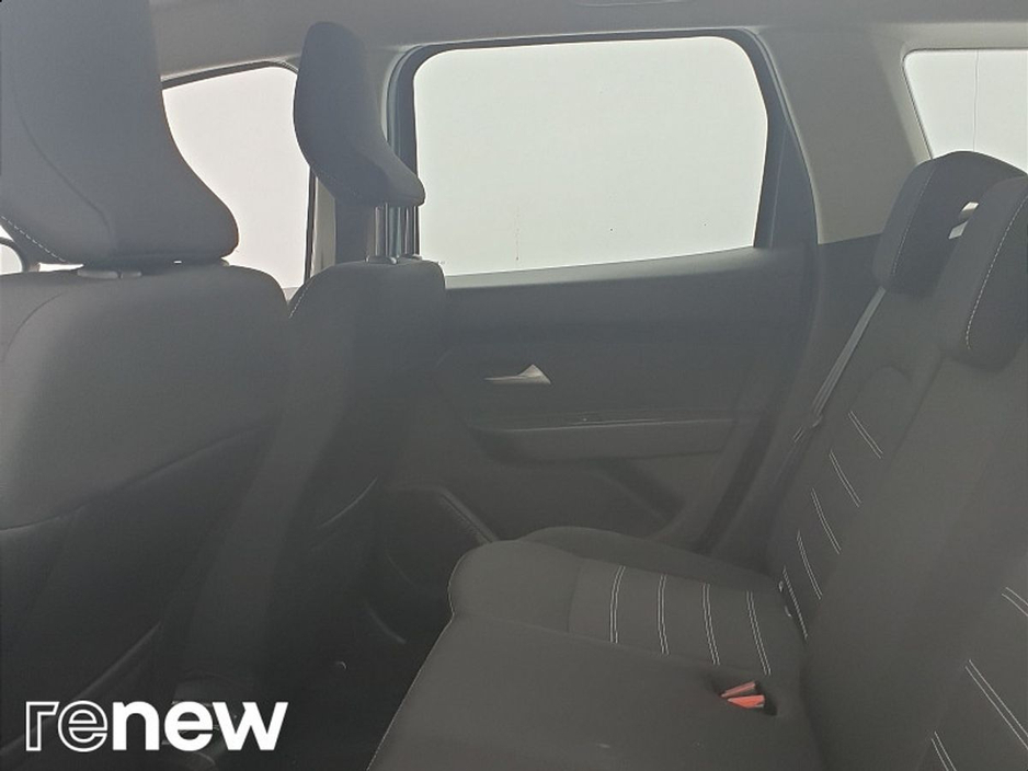 2024 Dacia Duster - image 11