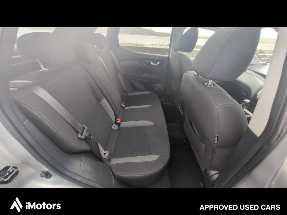 2021 Nissan Qashqai - image 19