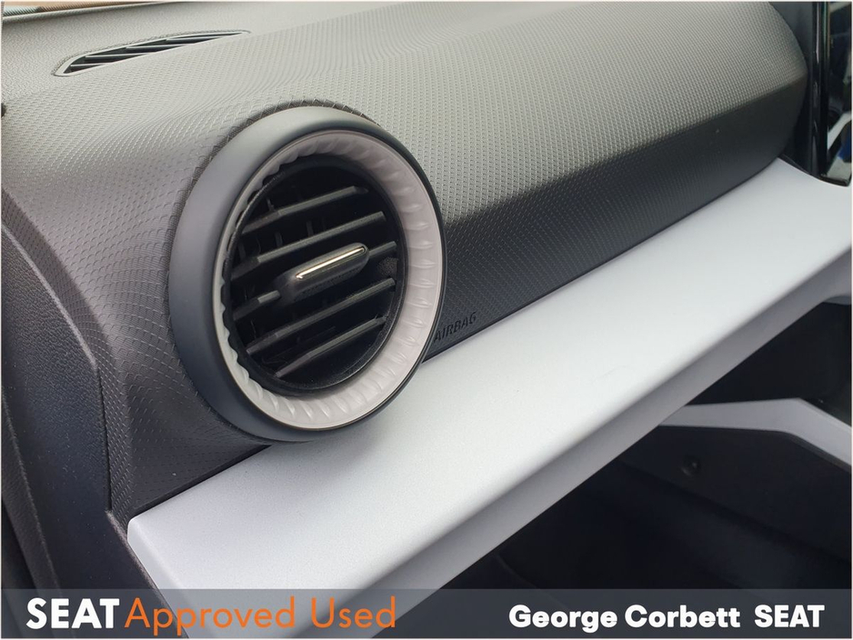 2023 SEAT Arona - image 22