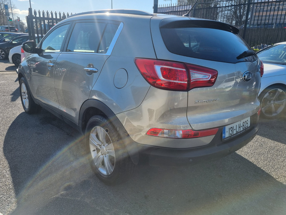 2013 Kia Sportage - image 16