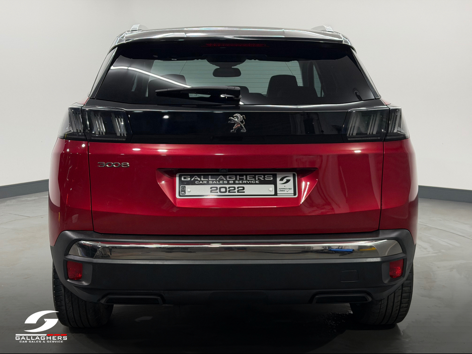 2022 Peugeot 3008 - image 8