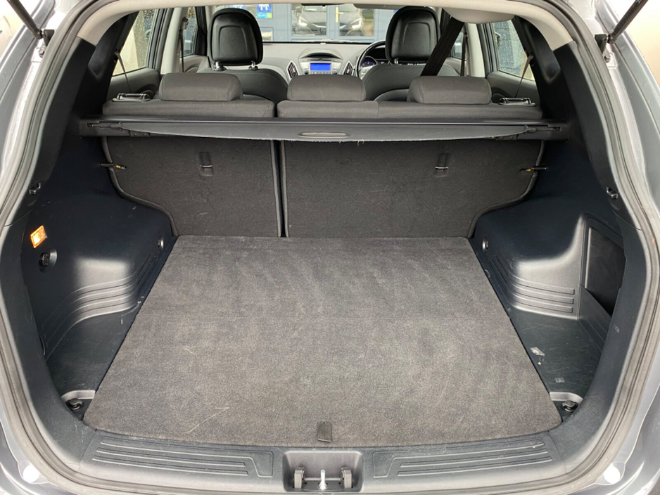 2015 Hyundai ix35 1.7 Diesel Comfort 2WD 115hp €11,895