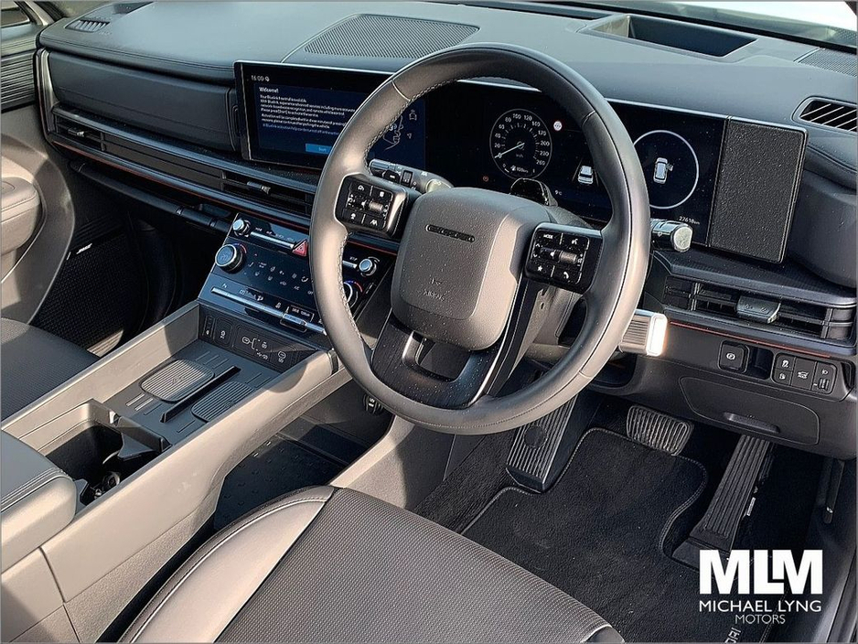 2024 Hyundai Santa Fe 1.6 PHEV Premium Calligraphy €55,995